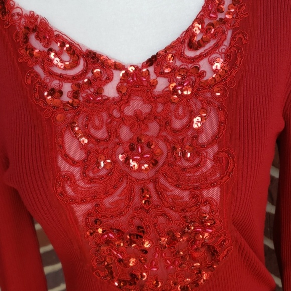 🔥 SEXY 🔥 Red Ribbed Long Sleeve Top with Sequins - Picture 2 of 8